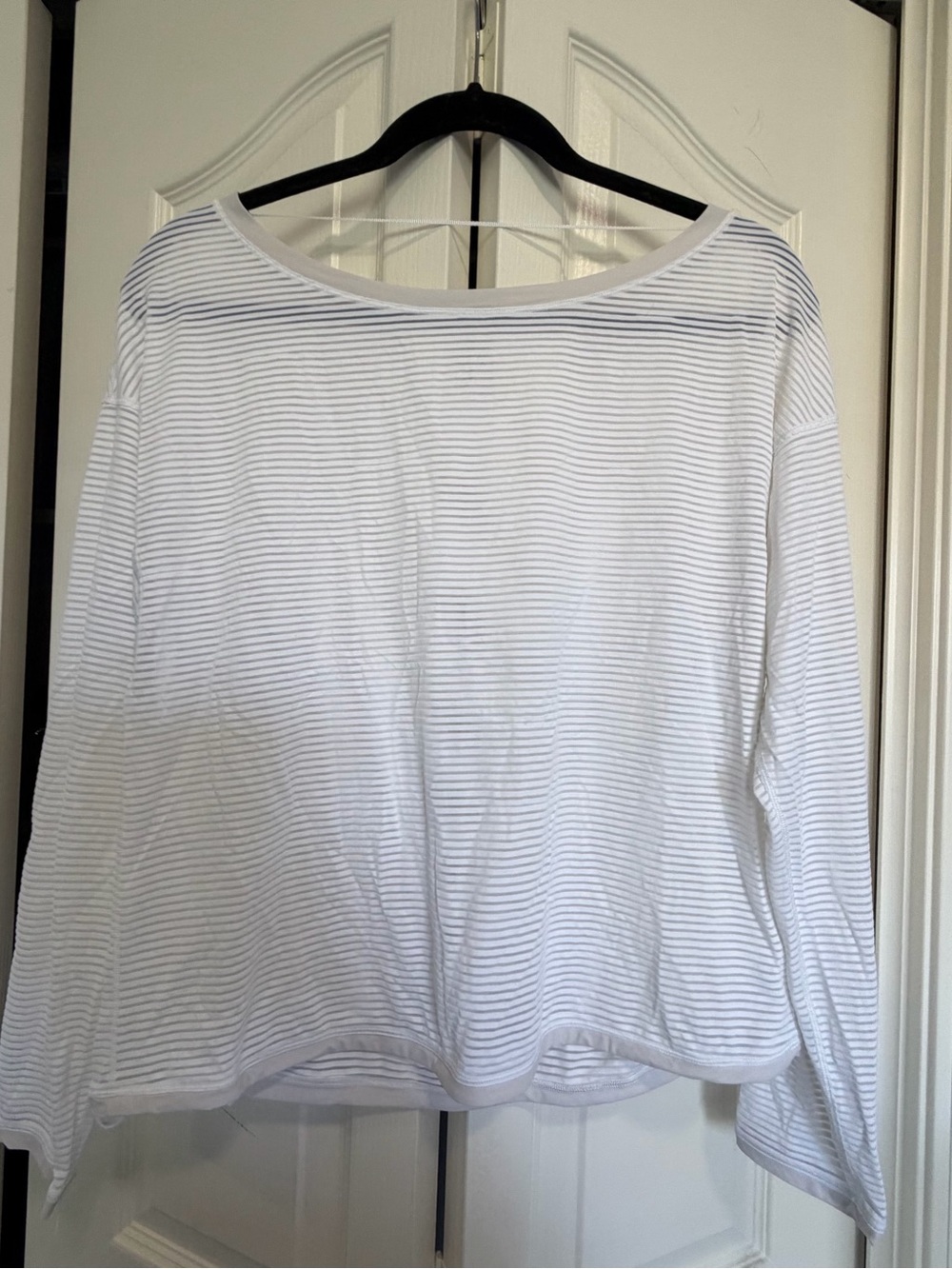 lululemon athletica White and Striped Long Sleeve Top